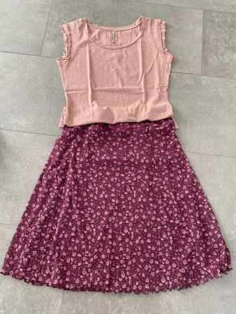 Schönes Sommerset,Jupe und T`Shirt,Gr.S/M